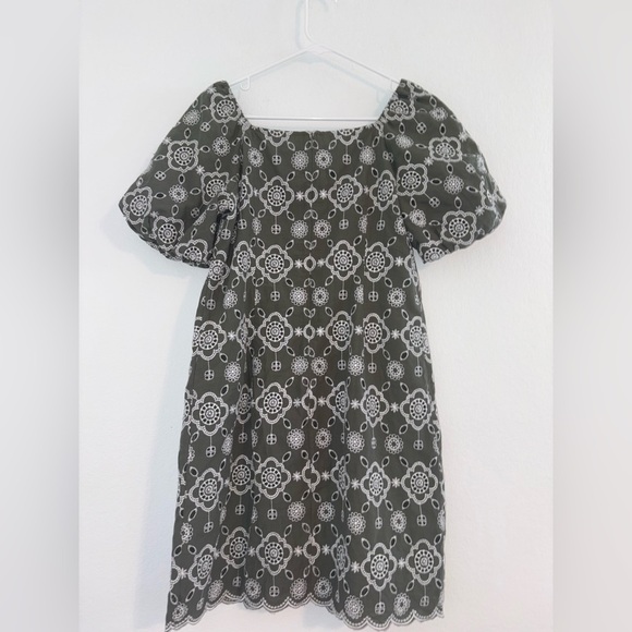 Talbots Embroidered Puff Sleeve Shift Dress - Picture 8 of 13